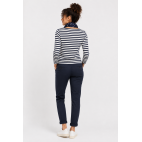 "KENDAL" WHITE AND NAVY BLUE STRIPED LONG SLEEVE T-SHIRT